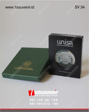 Souvenir Perusahaan UNISA 2