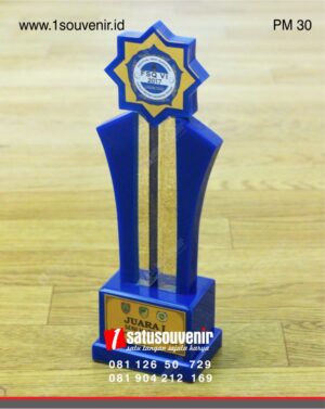 Piala MTQ Juara I FSQ Kalimantan Tengah